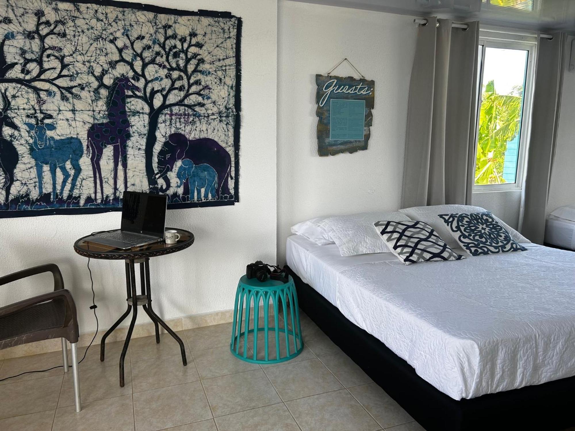 Hotel Miss Francias Home Santa Catalina Island Kültér fotó
